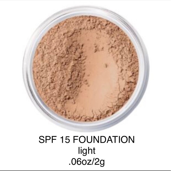 BareMinerals Foundation - Picture 4 of 6